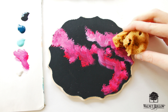 how-to-paint-acrylic-galaxies-on-wood-tutorial-4